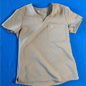 Figs Technical Collection Scrubs Top Tan Womens Sz XS 18" PTP